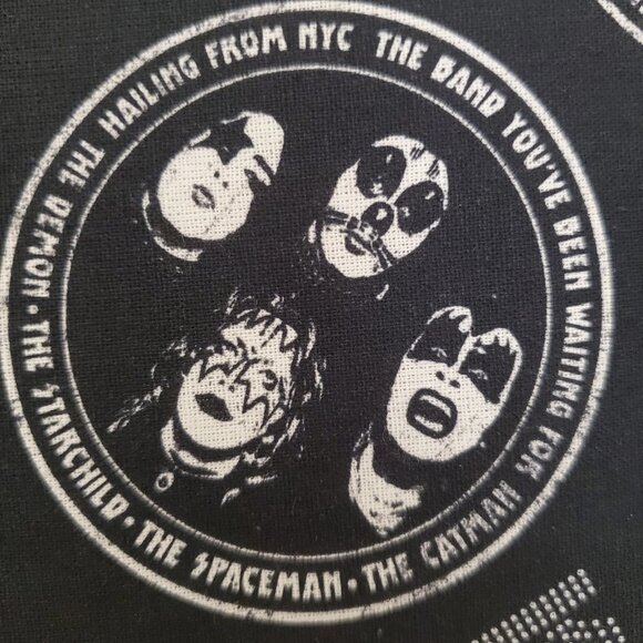 KISS Rock Band Fat Quarter 100% Cotton 18" x 21" - 3 Pieces Precut Sewing Fabric - Picture 5 of 5